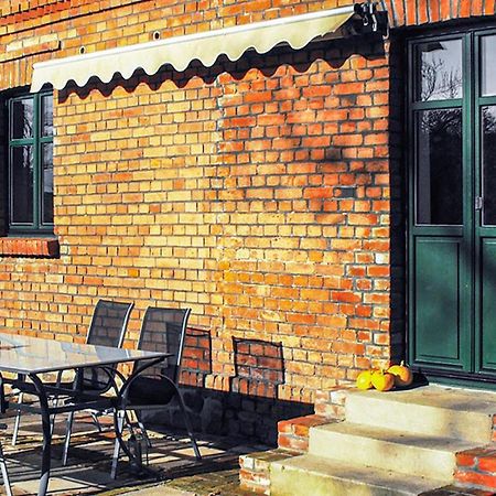 3 Bedroom Stunning Home In Wolin Jarzebowo Екстериор снимка