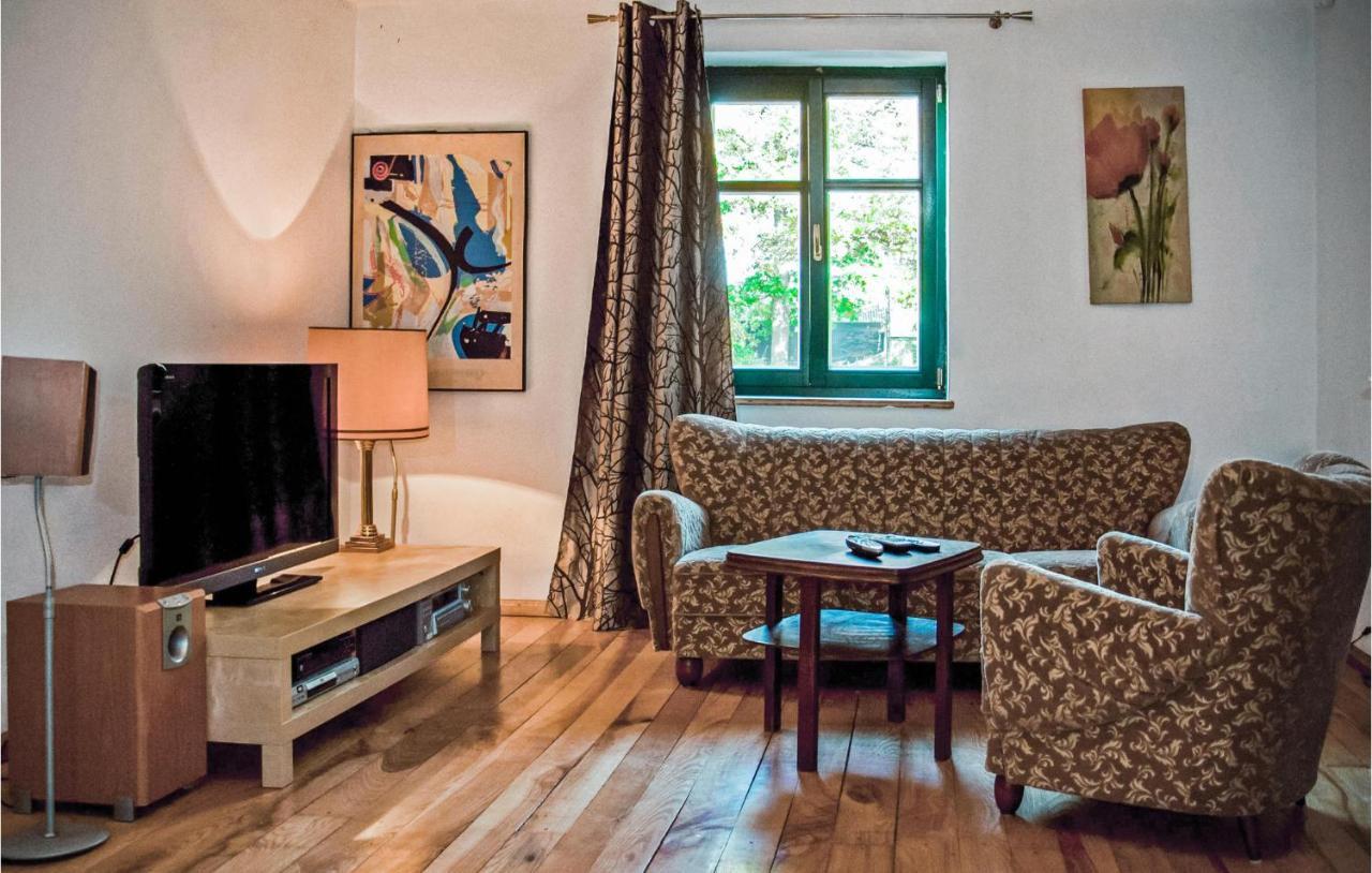 3 Bedroom Stunning Home In Wolin Jarzebowo Екстериор снимка